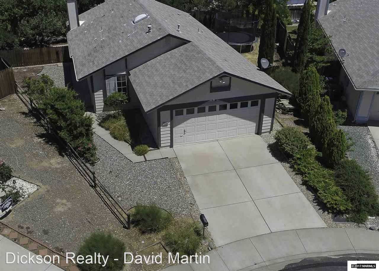 1285 Moon Ridge Cir - Photo 2 of 11