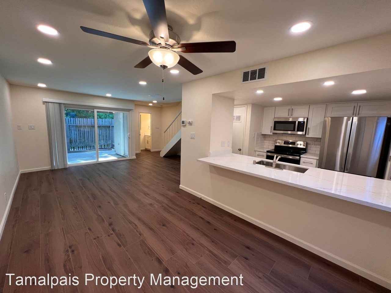 220 Roundtree Way - Photo 2 of 20