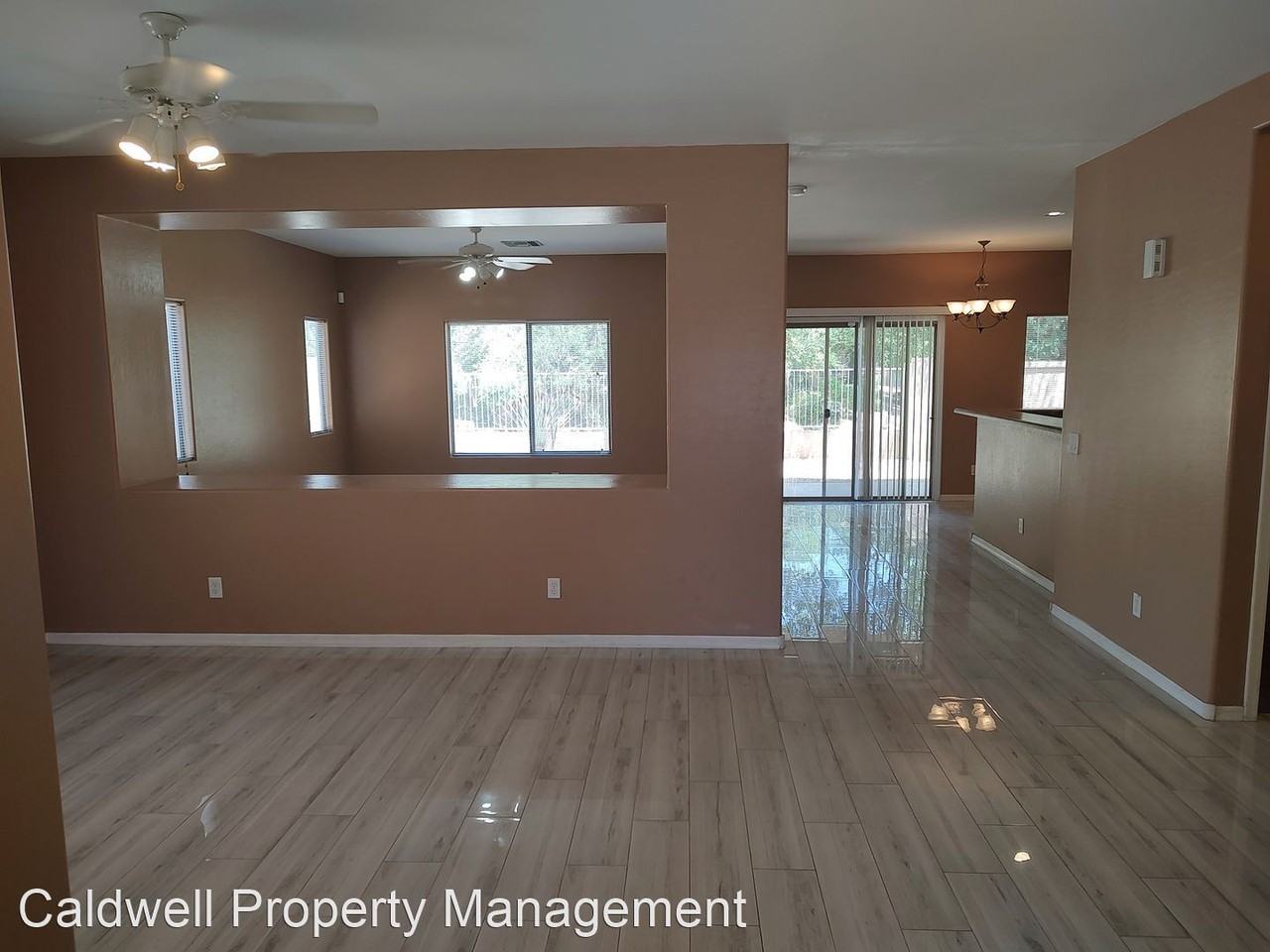 3965 W Roundabout Cir - Photo 3 of 16