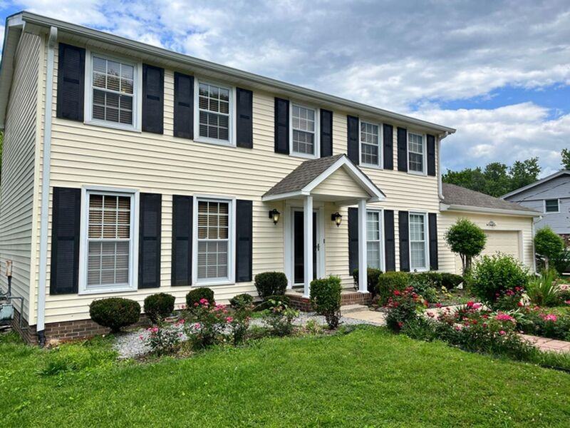 532 Bluewater Dr - Photo 2 of 24