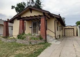 featured image of 1625 E 8th St #1625