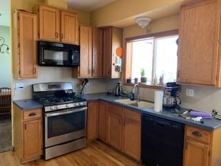 3315 Wright Cir - Photo 3 of 7