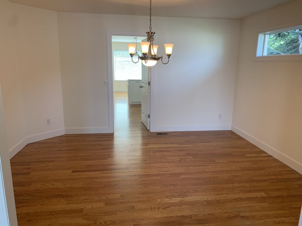 209 W Nicklaus Ave - Photo 6 of 33