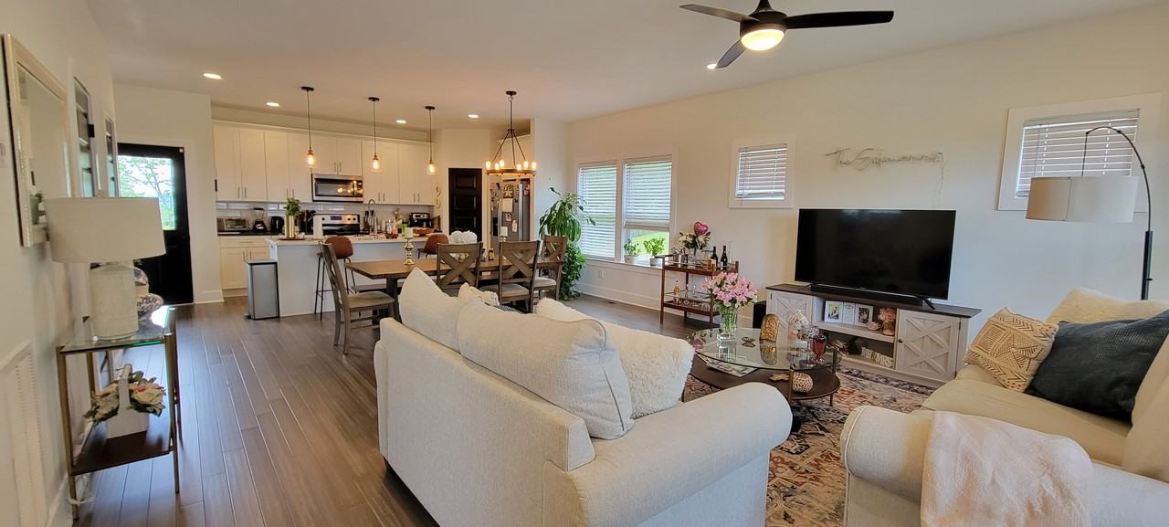 2613 Alpine Park Ave - Photo 2 of 22