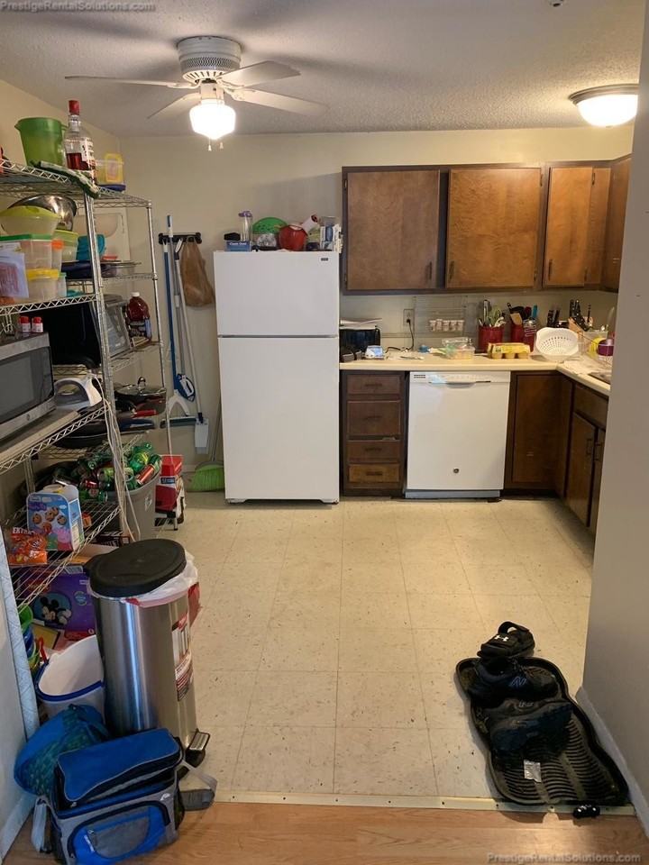 Dinan Dr #13 - Photo 2 of 12