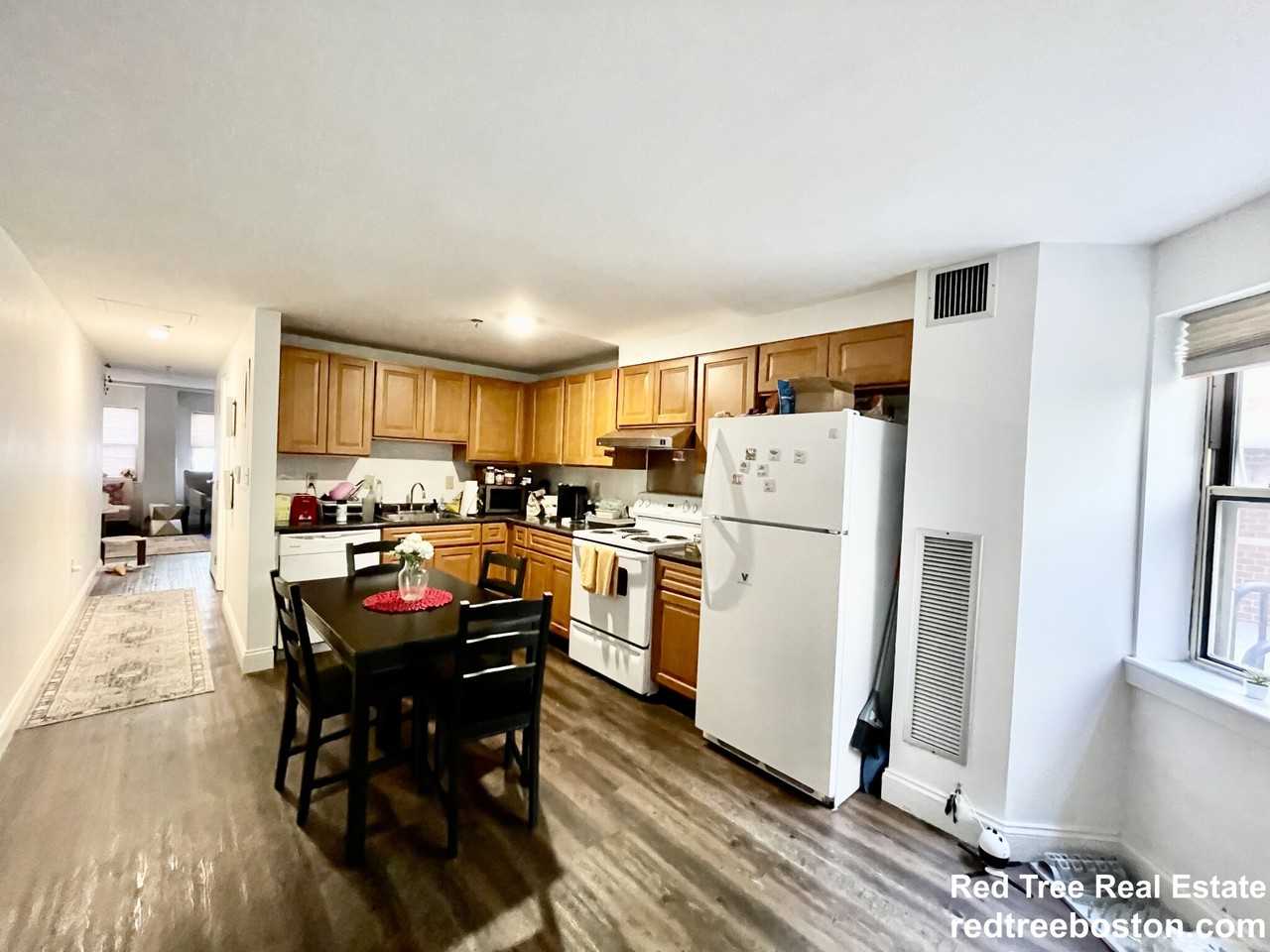 1 Pine St #B - Photo 6 of 28
