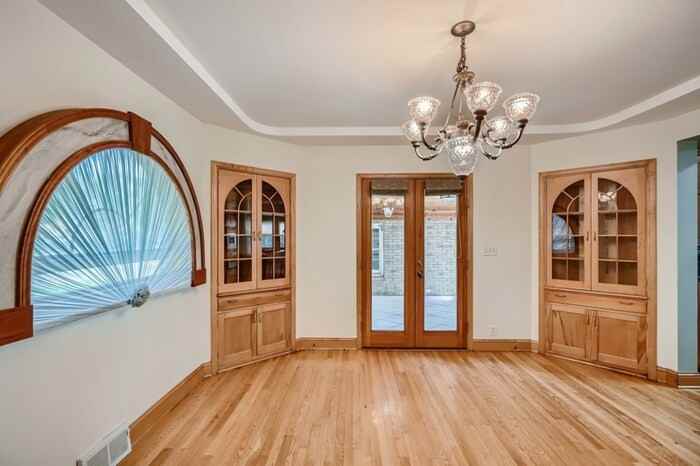 7601 Bryant Ave S - Photo 3 of 18