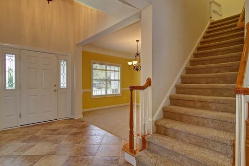 114 Crossbow Ln - Photo 2 of 15