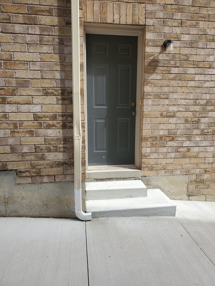 41 Richgrove Drive - Photo 3 of 10