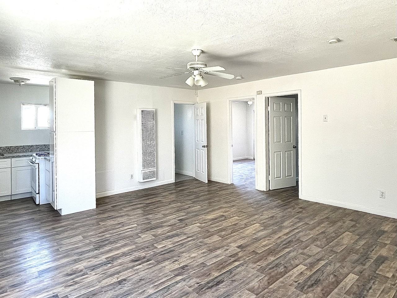 2203B Miller St #B - Photo 3 of 8