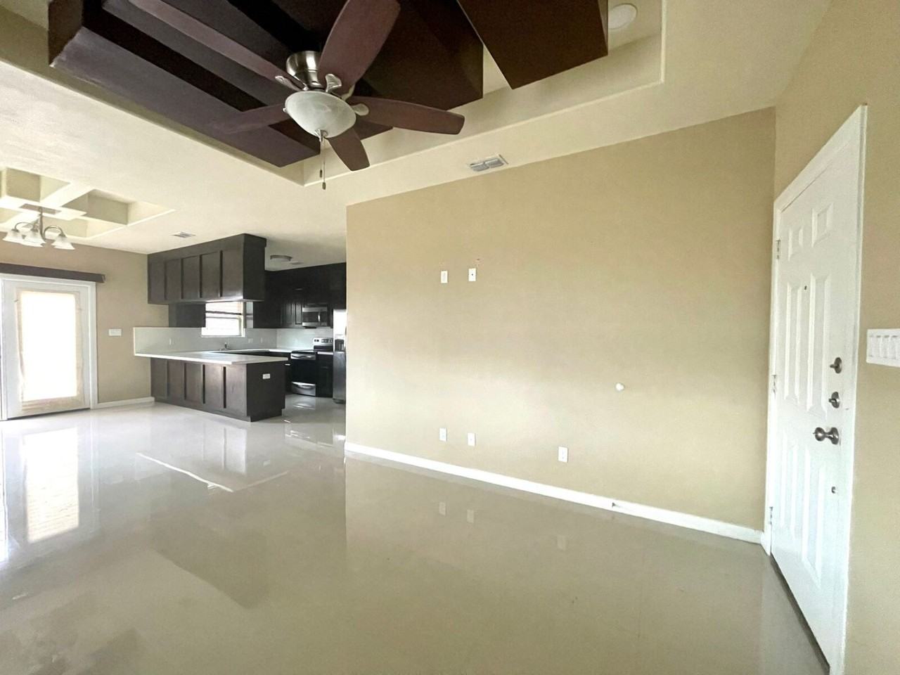 2420 N Mojave #3 - Photo 3 of 10