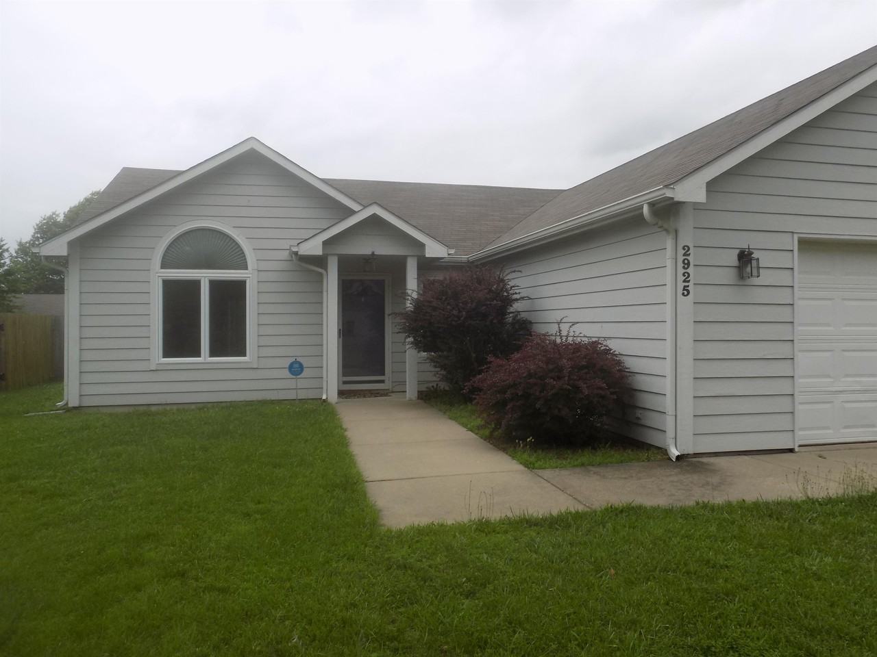 2925 Fenwick Rd #1 - Photo 2 of 18