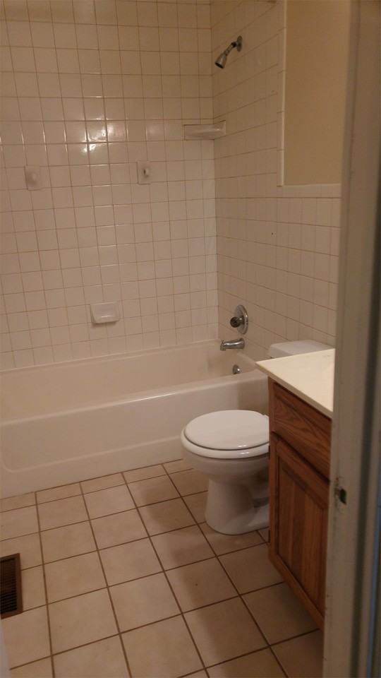 4811 Forest Ave #1 - Photo 6 of 10