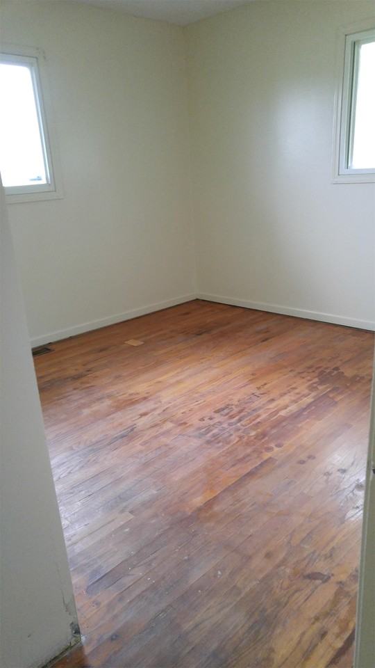 4811 Forest Ave #1 - Photo 7 of 10