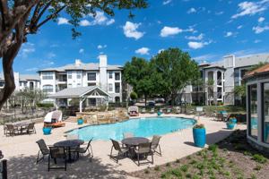 featured image of 8400 Stonebrook Pkwy