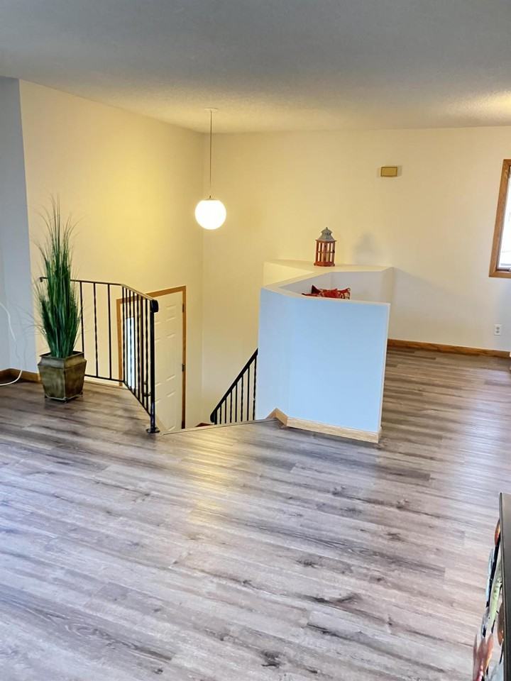 2954 Taylor St Ne #2 - Photo 5 of 12