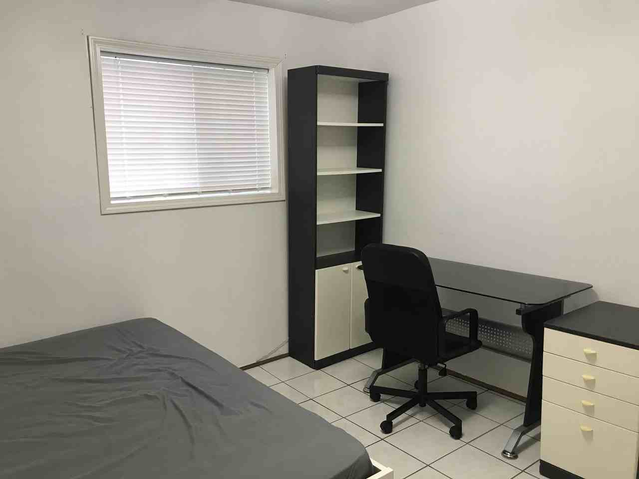 2555 North Road - Photo 3 of 3