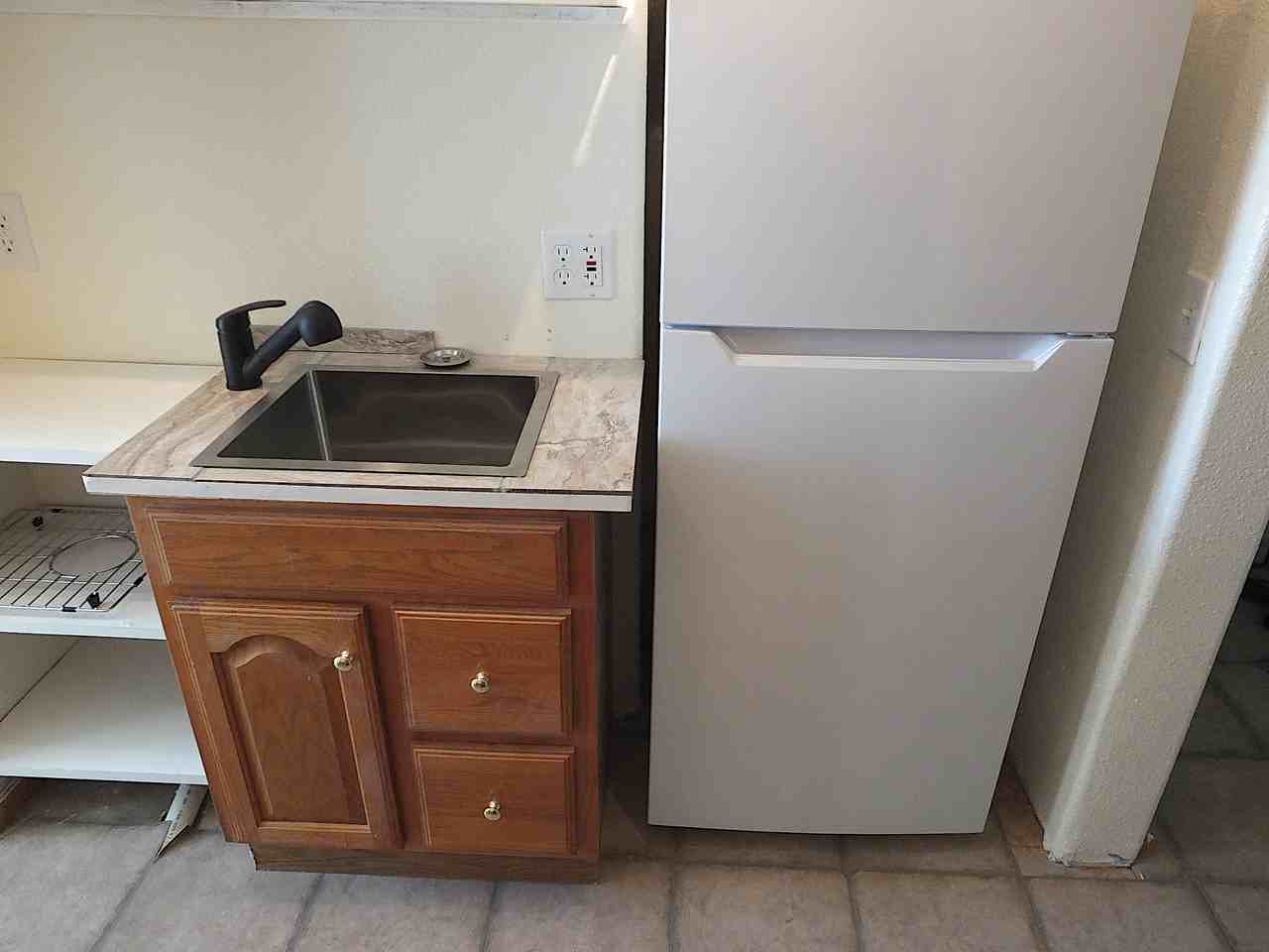 4209 Arden Avenue - Photo 3 of 9