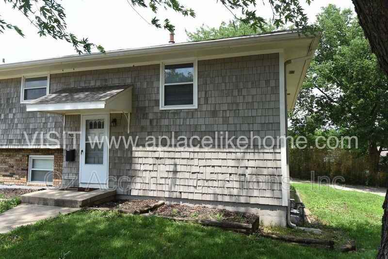 9012 W 78th Cir - Photo 2 of 27