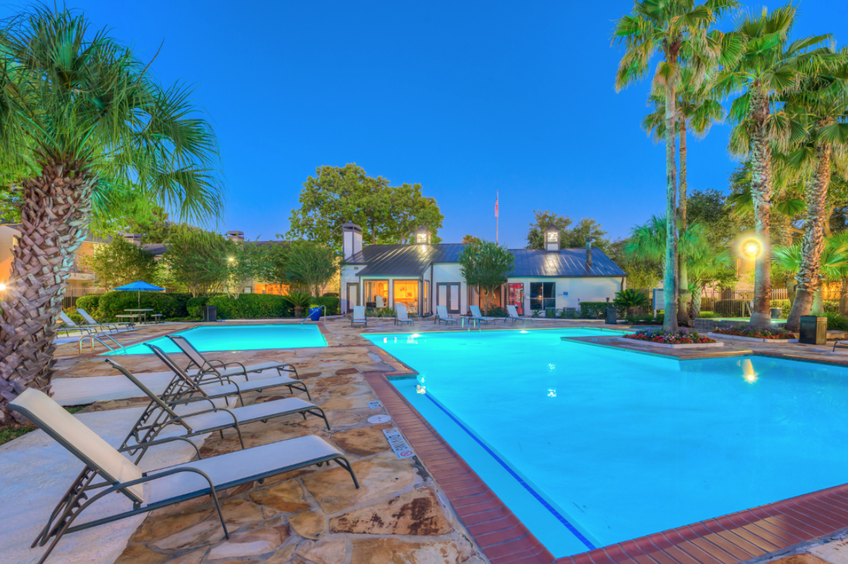 The Falls at Clear Lake - Photo 2 of 17