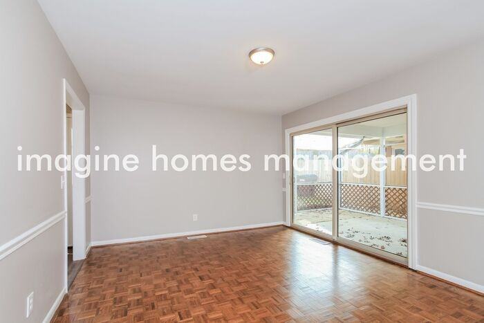 892 Anderson Hills Dr - Photo 3 of 13