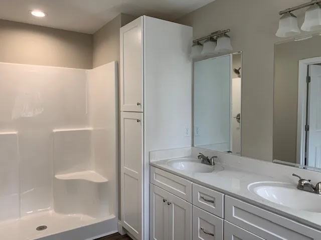 203 Crabtree Dr #NA - Photo 3 of 10