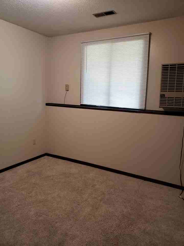 414 19th St S #414 - Photo 2 of 18