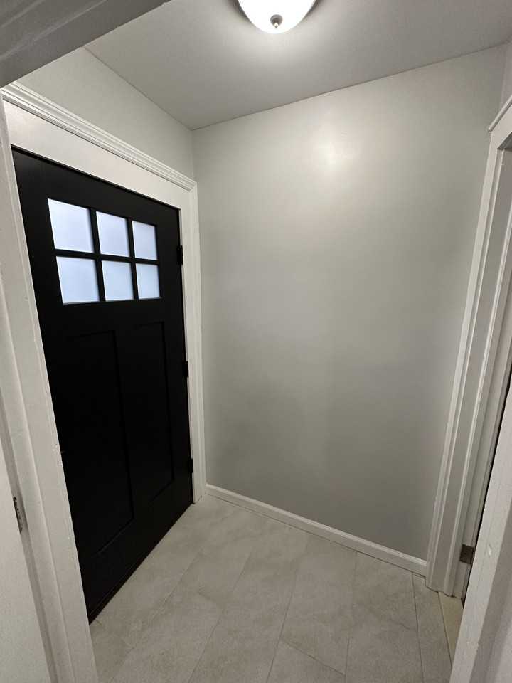 312 Roff Ave #1 - Photo 2 of 13