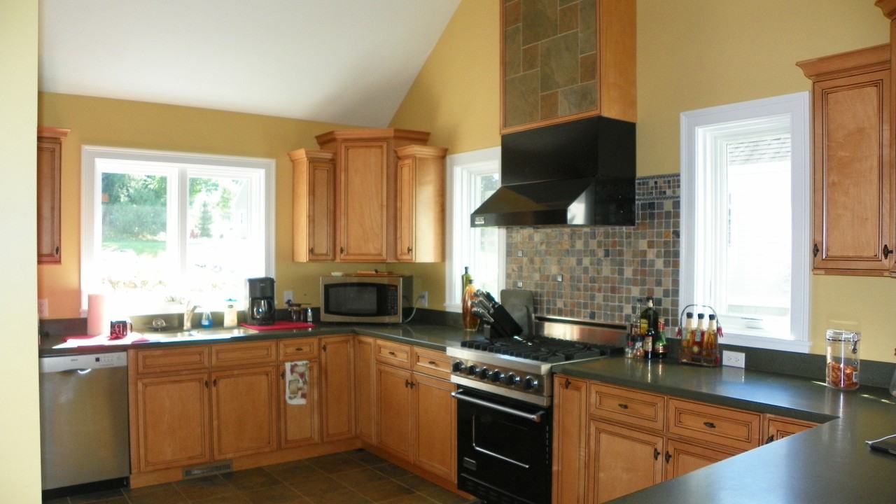 25 Linkside Dr #1 - Photo 2 of 11