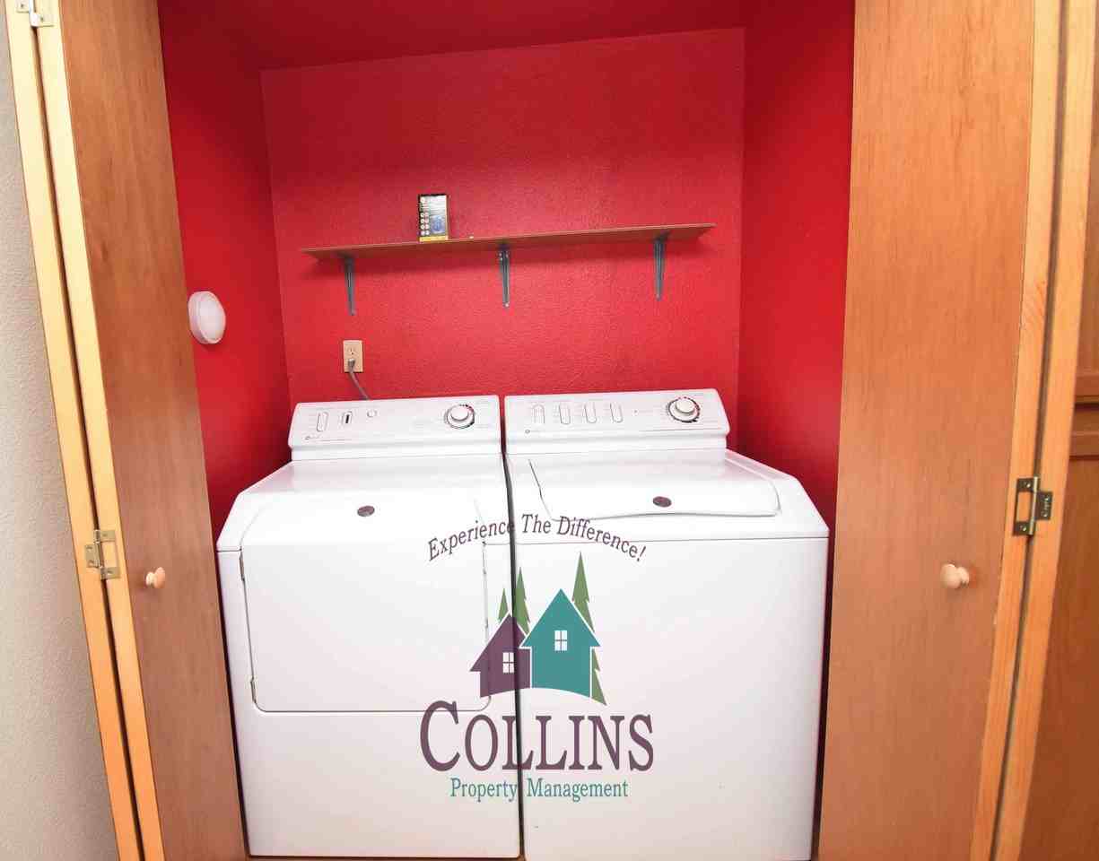 12999 Capitol Dr - Photo 6 of 18