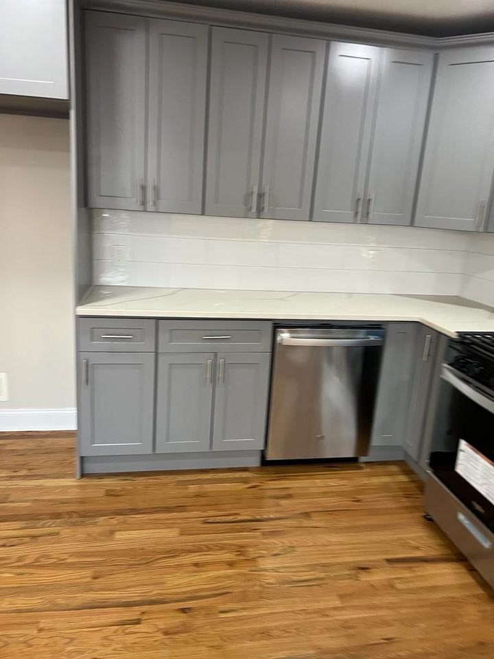 1547 Summit Ave #2 - Photo 7 of 26