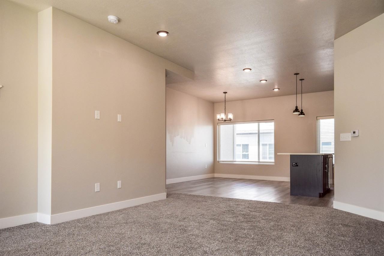 705 E 730 N #1 - Photo 7 of 14