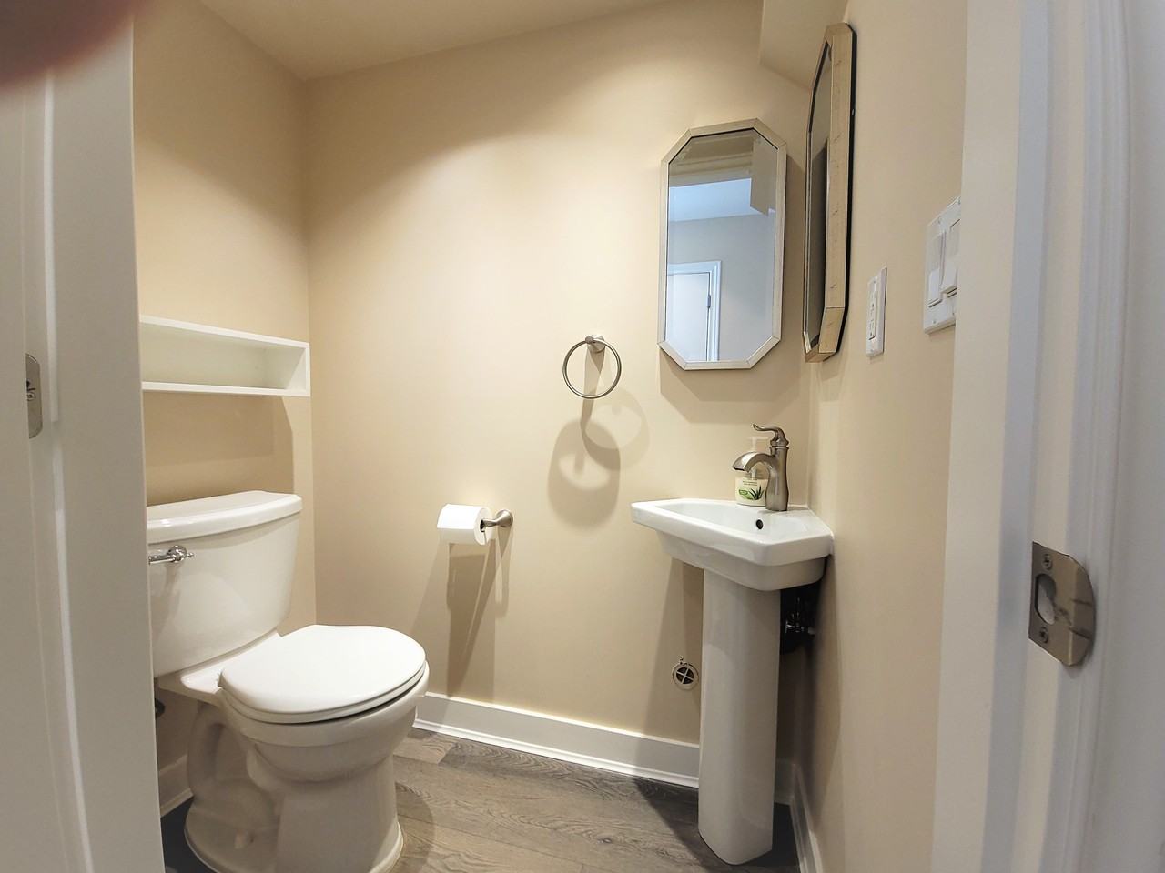 599 East 55th Avenue - Photo 7 of 20