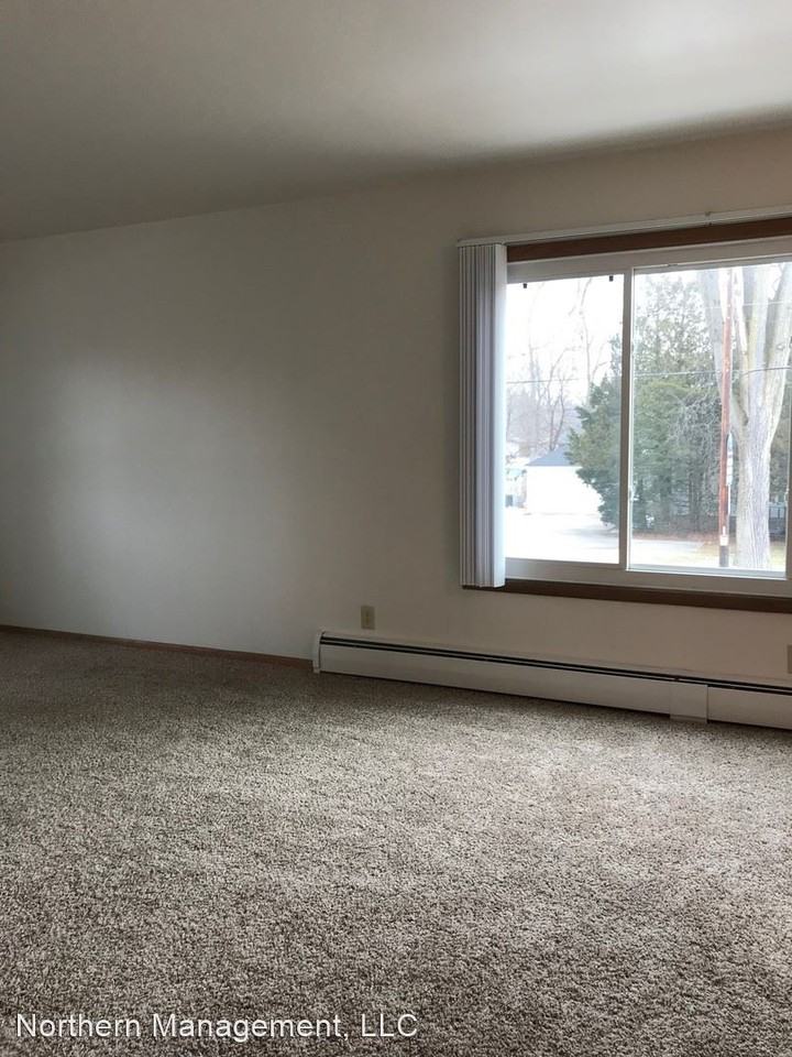 Stevens House - Photo 4 of 13