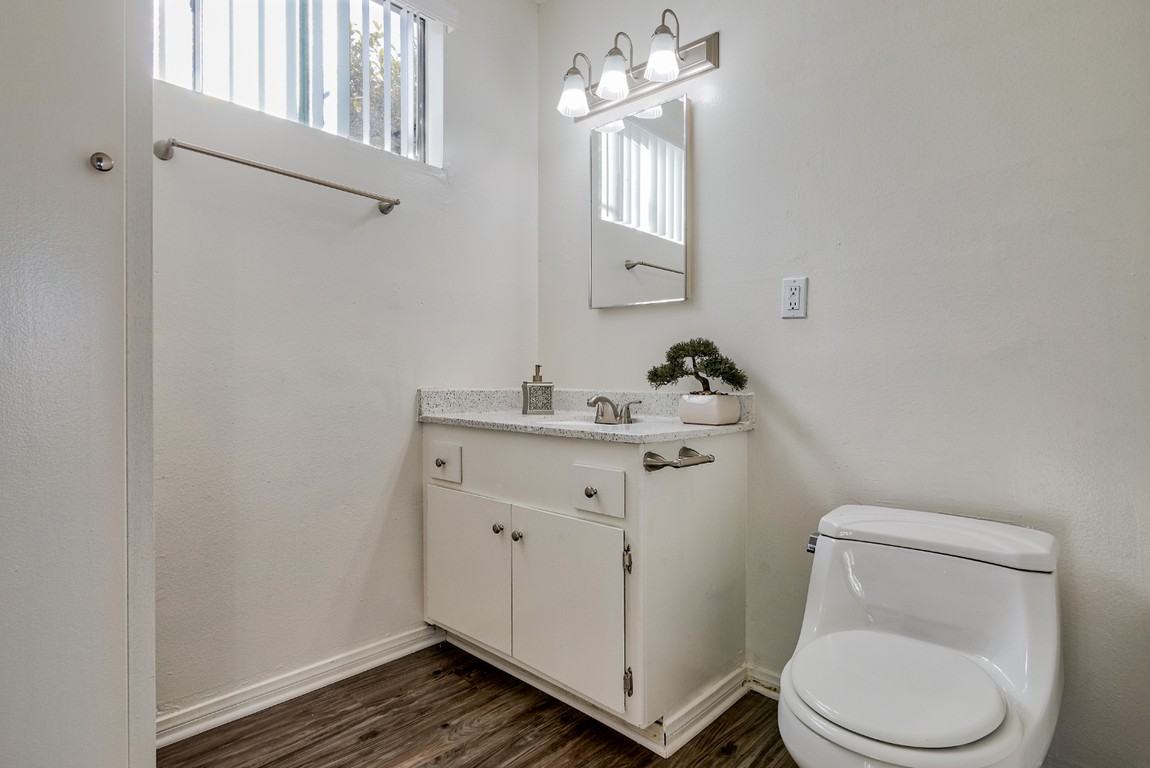 Alburtis Townhomes - Photo 5 of 11