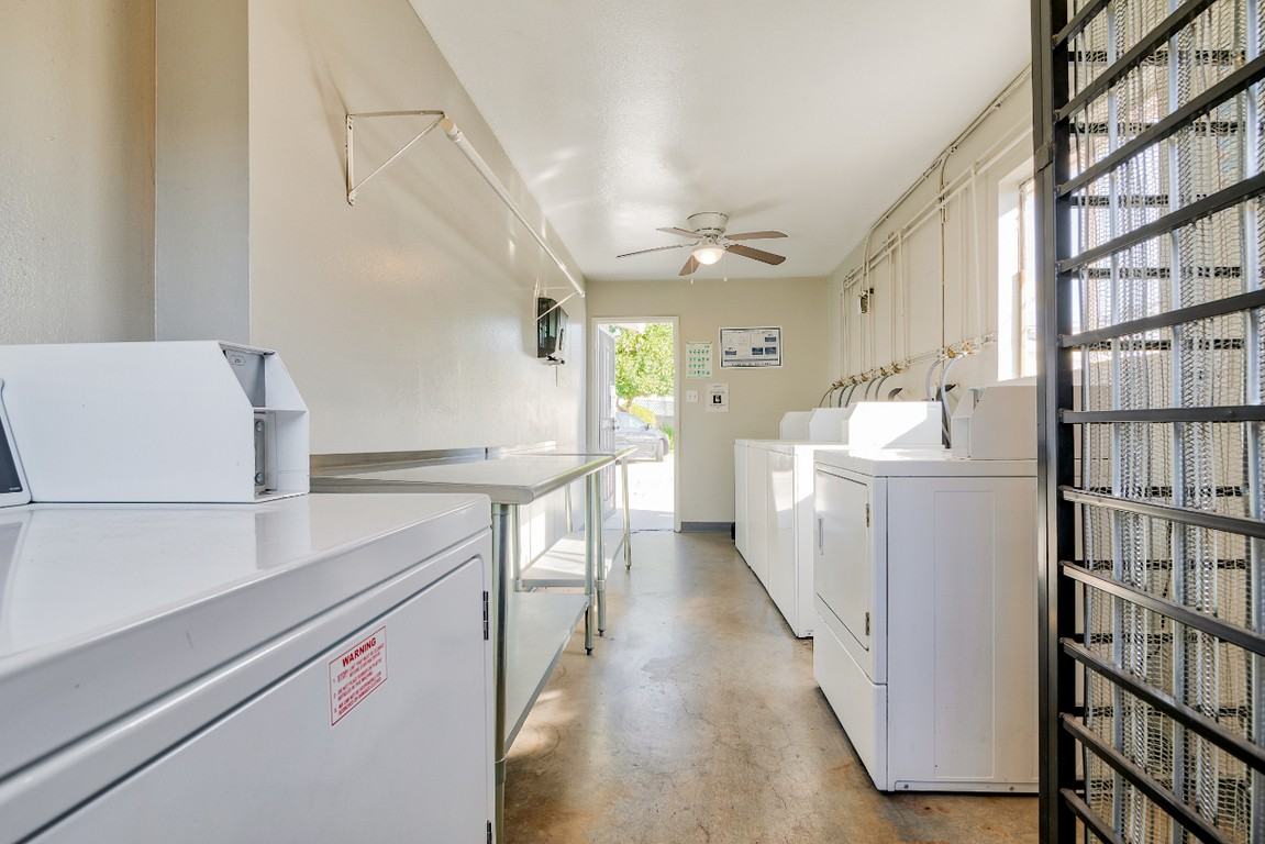 Alburtis Townhomes - Photo 7 of 11