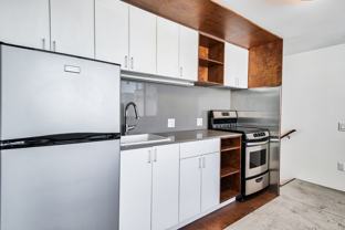 1941 Columbia - Photo 1 of 1