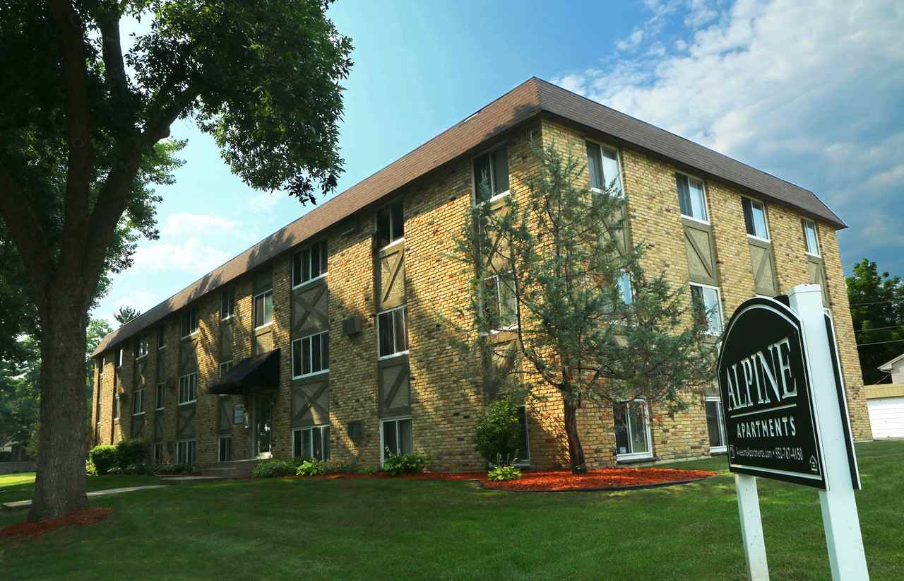 Alpine Apartments - Photo 5 of 22