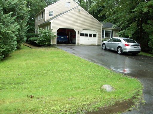 18 Corbett Ln - Photo 2 of 14