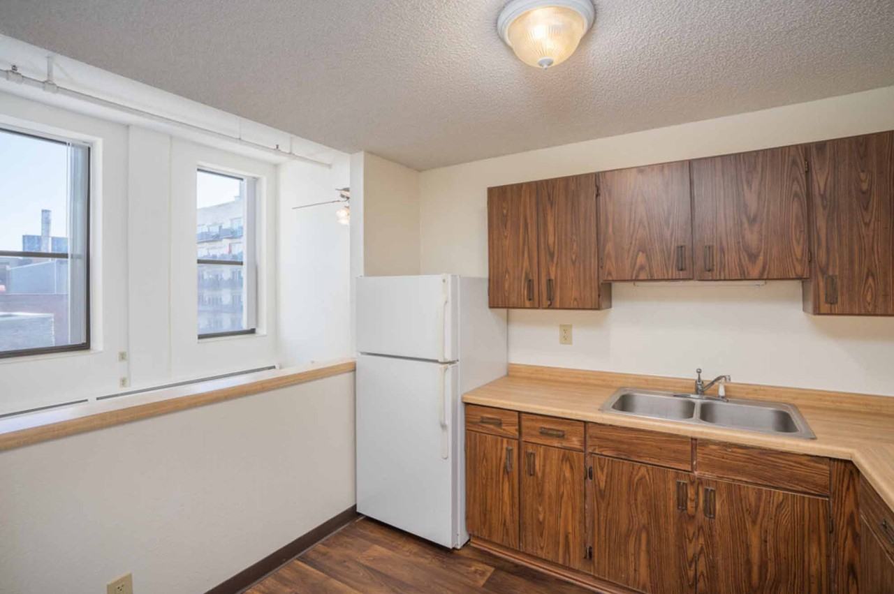 Heritage House - Photo 3 of 16