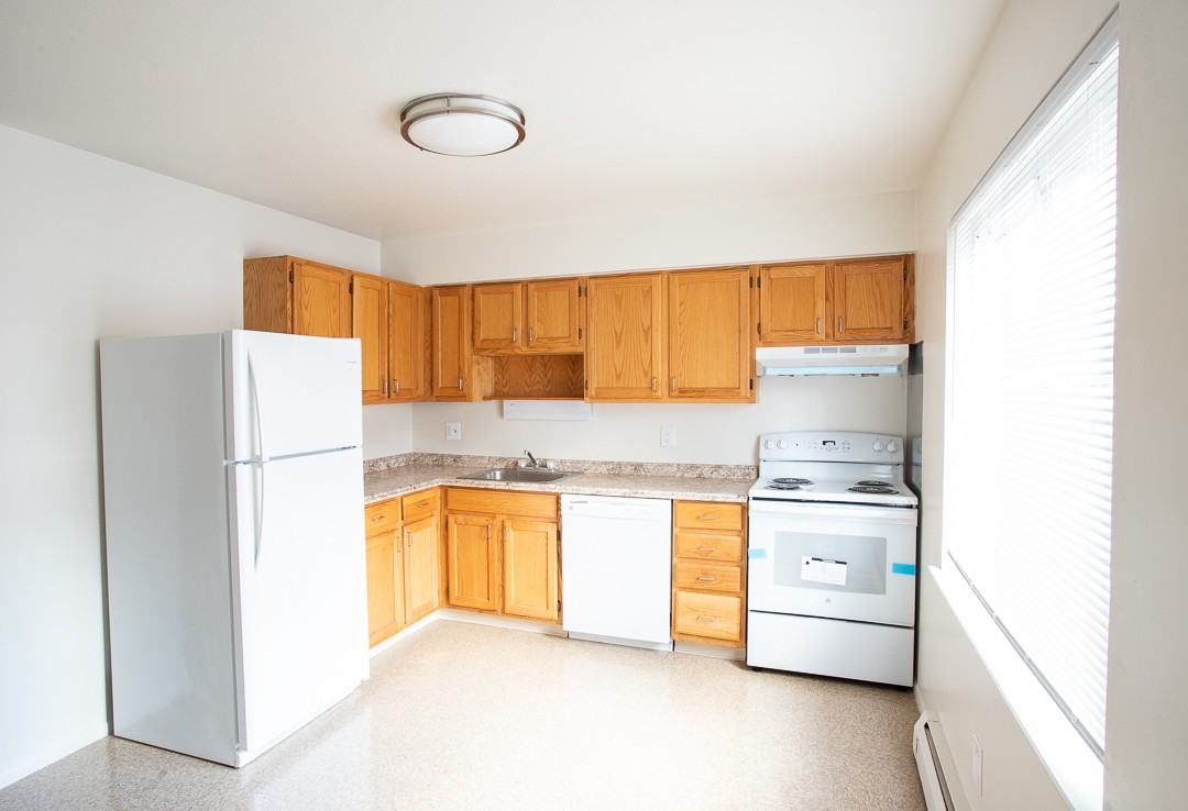 Redstone Gardens - Photo 5 of 12