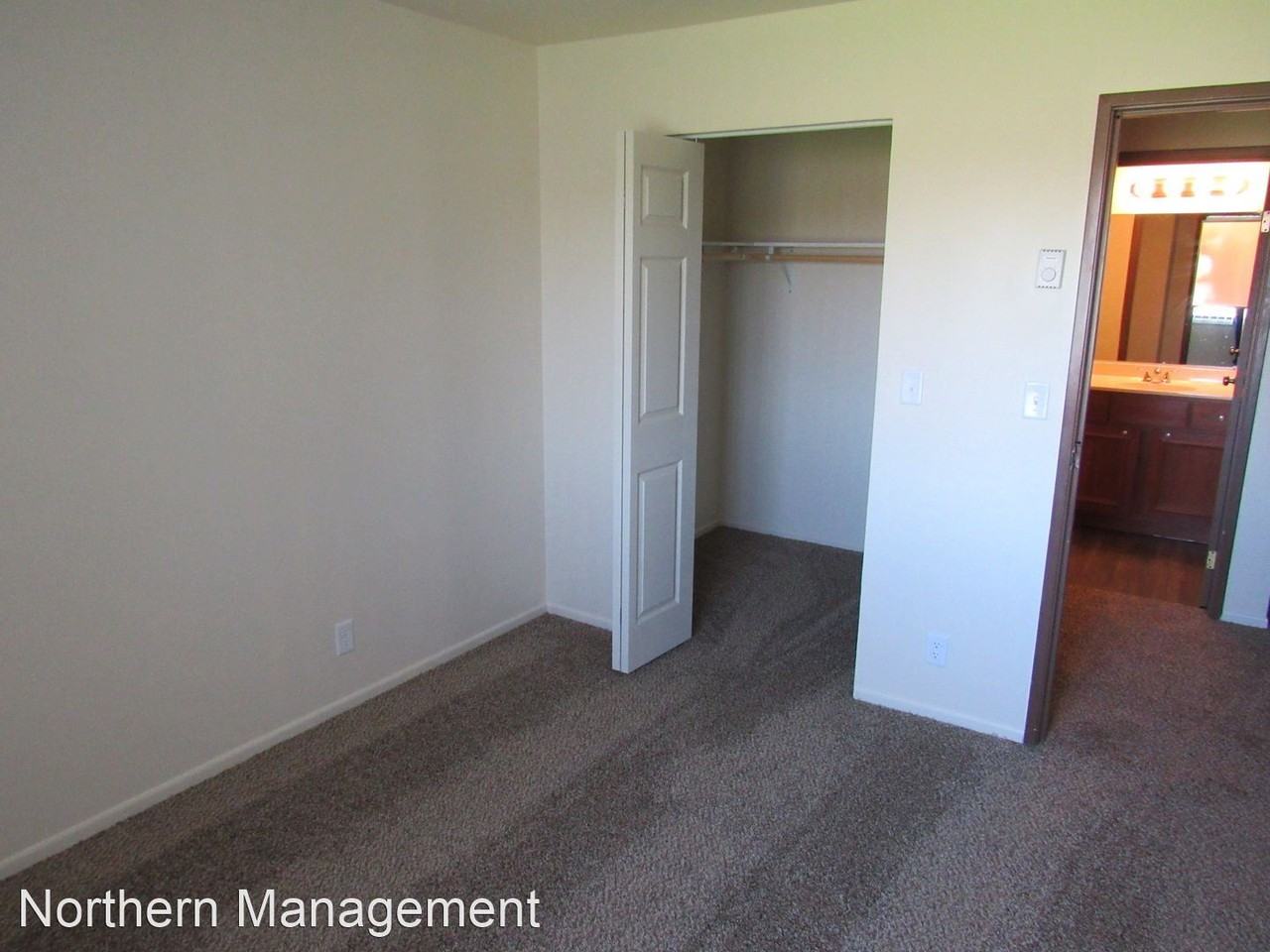 South Pine Apartments - Photo 7 of 30