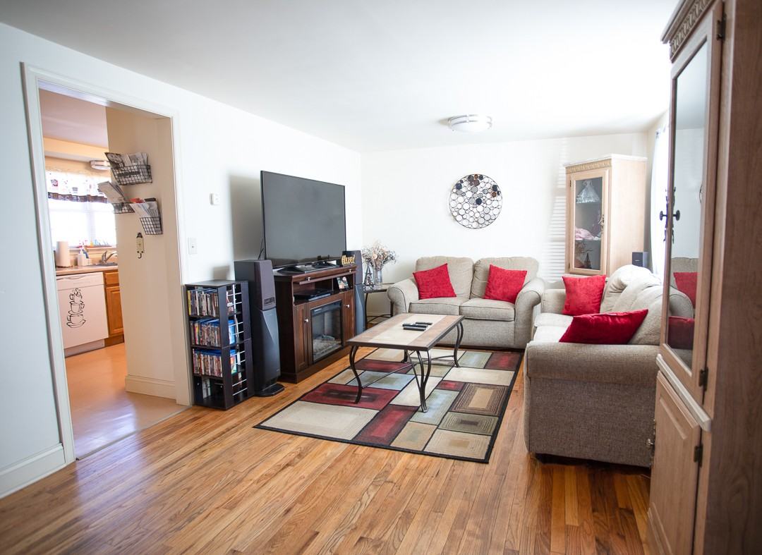 Dutton Heights - Photo 6 of 17