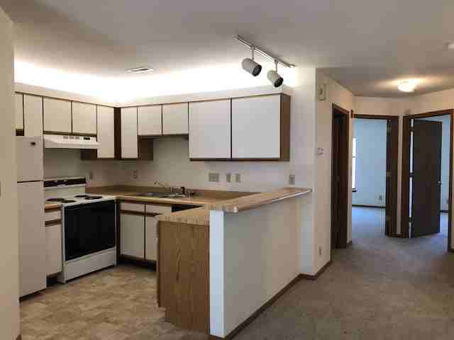 1909-95 S. 102Nd St - Windwood Clearing - Photo 6 of 13