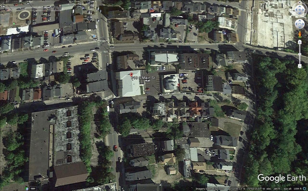 Liberty Commons - Photo 2 of 9