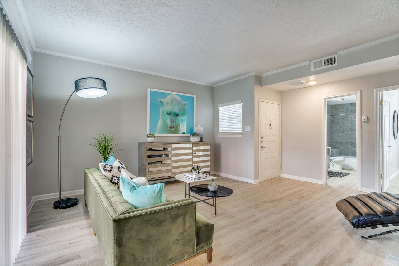 The Hathaway At Willow Bend - Photo 5 of 37