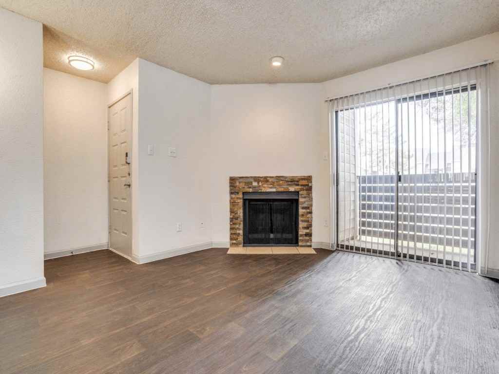 Hudson Apartments - Photo 5 of 45