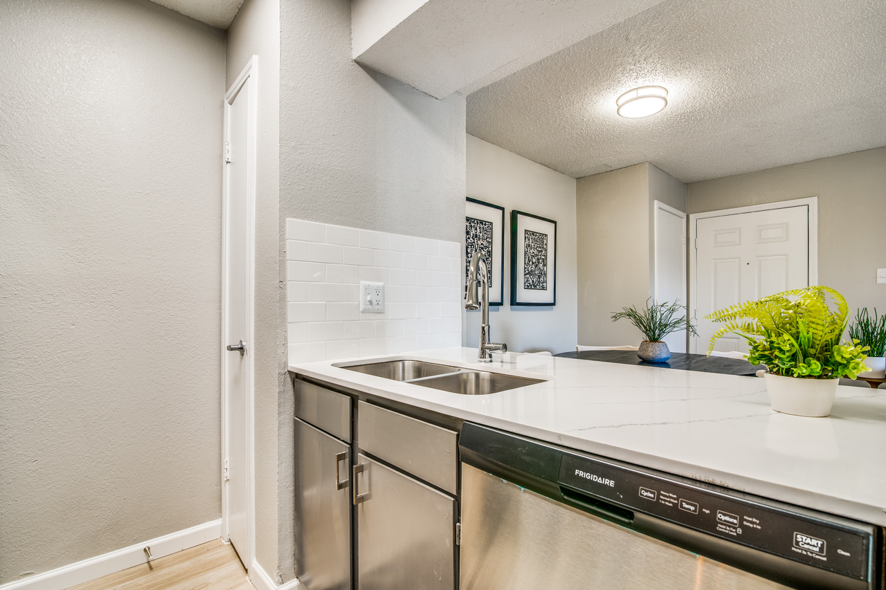 Las Ventanas - Photo 3 of 13