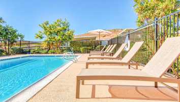 featured image of 245 Knoll Road