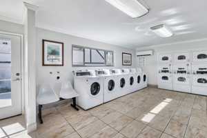 featured image of 250 Knoll Road